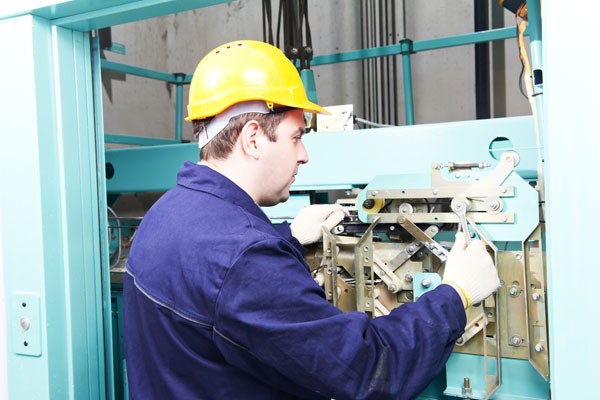 Curso Instalación y Mantenimiento de Ascensores y Otros Equipos Fijos de Elevación y Transporte. Online Certificado de Profesionalidad